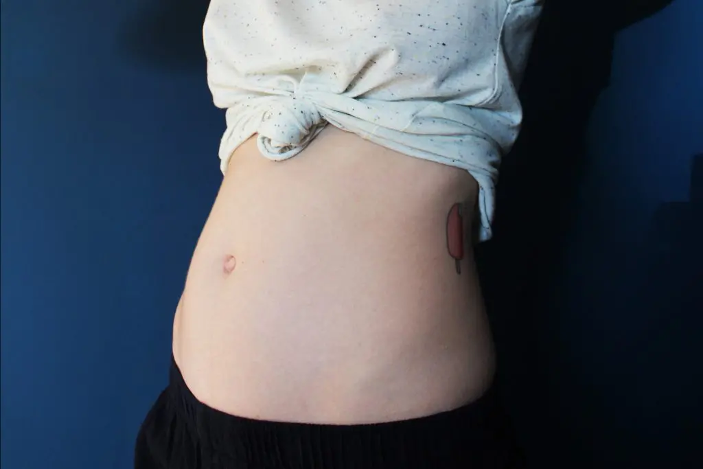 Babybauch erstes Trimester 14 Wochen