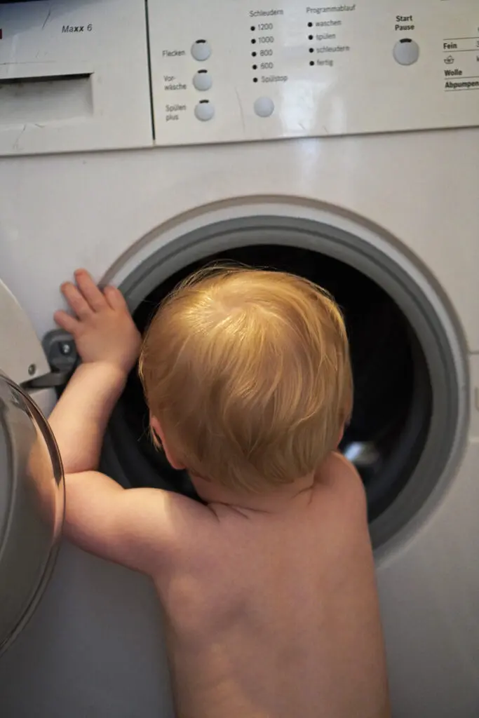 Waschmaschine Kleinkind 